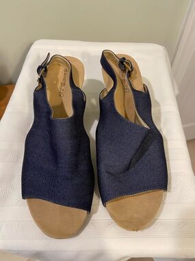 Bandolino Denim Slingback Sandals